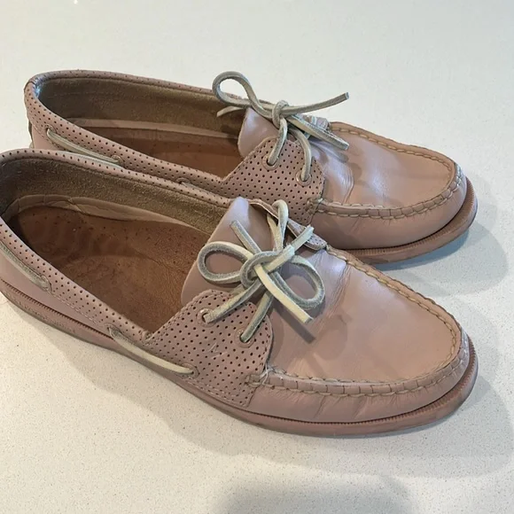 Pink Sperrys - Picture 2 of 6